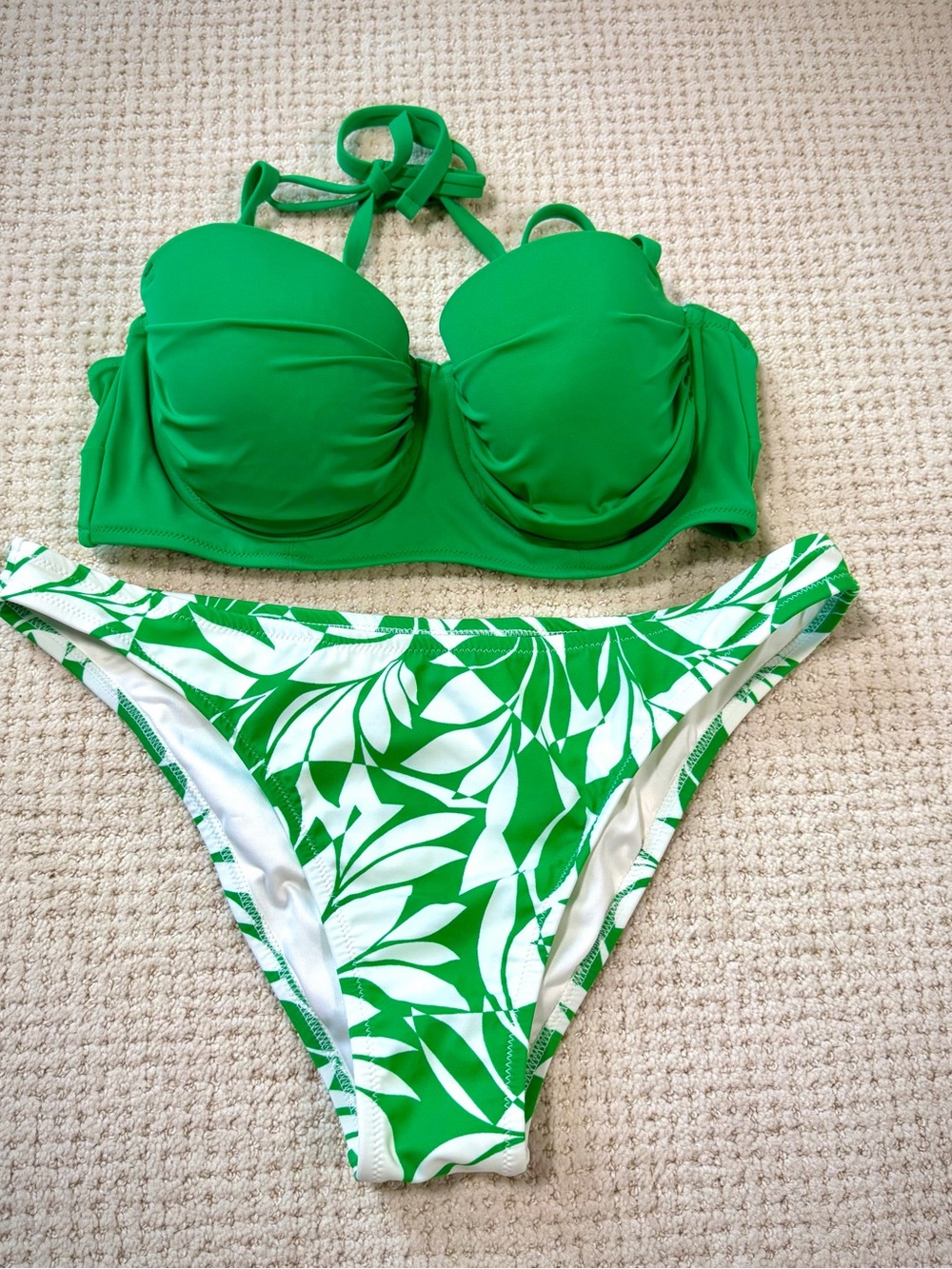 Shade & Shore Green Strapless Bikini Set with Leaf-Print Bottoms